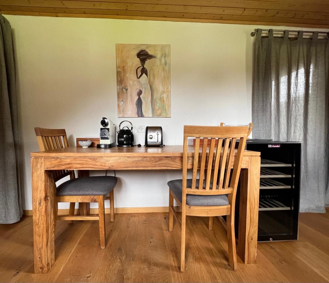 Cozy Apartment With Stunning View Gsteig Zimmer foto
